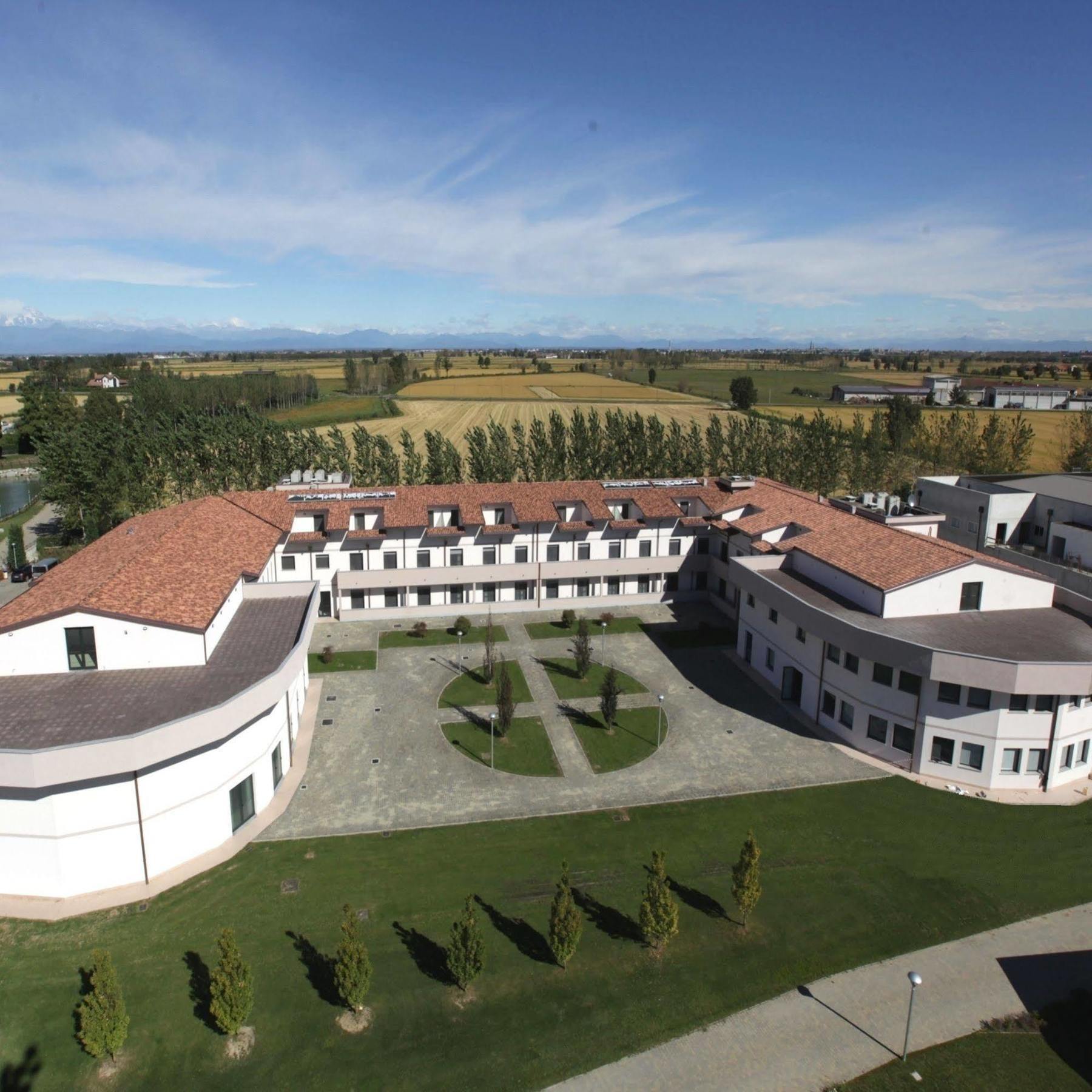 Hotel Novarello Granozzo con Monticello Extérieur photo